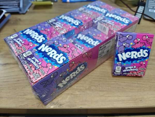 [ 46g x 24pkt ] Nerds Grape & Strawberry