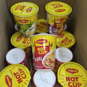 [ 57g x 10 Cups ] Maggi Hot Cup [ Chicken / Curry / Tomyam ] Halal